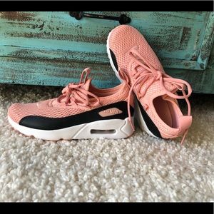 Brand new Nike Air Max